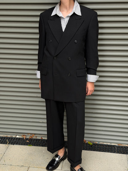 Oscar De La Renta Suit