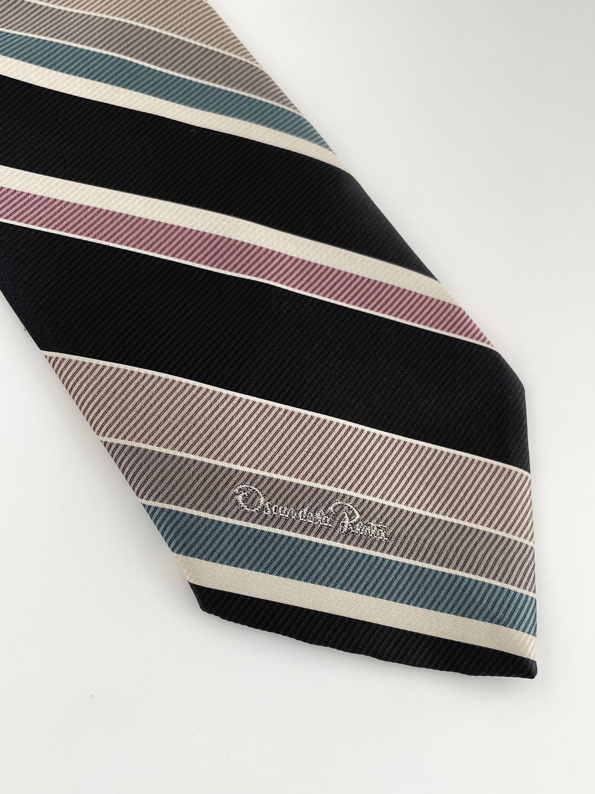 Oscar De La Renta Navy Tie
