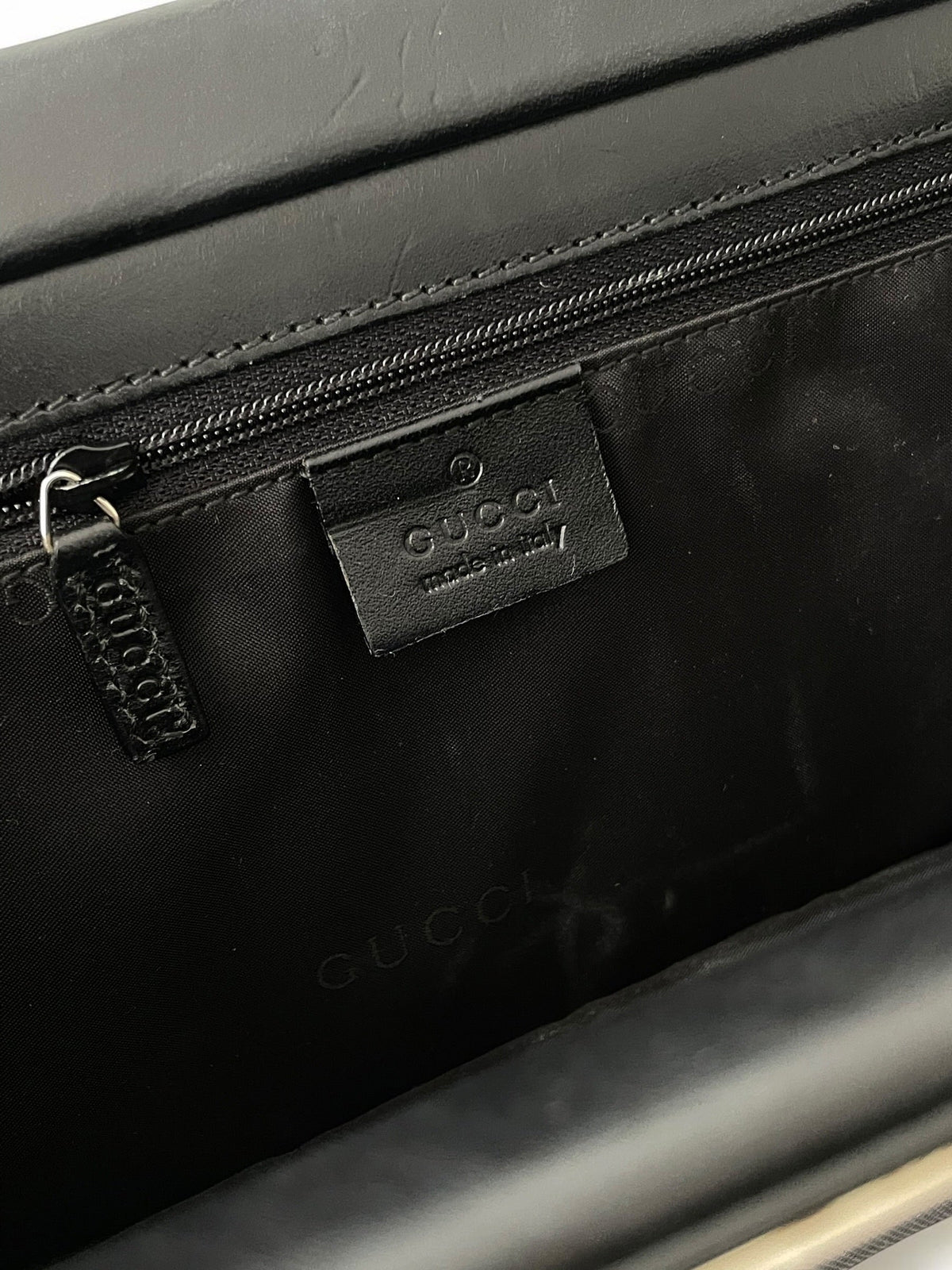 Gucci Shoulder Bag
