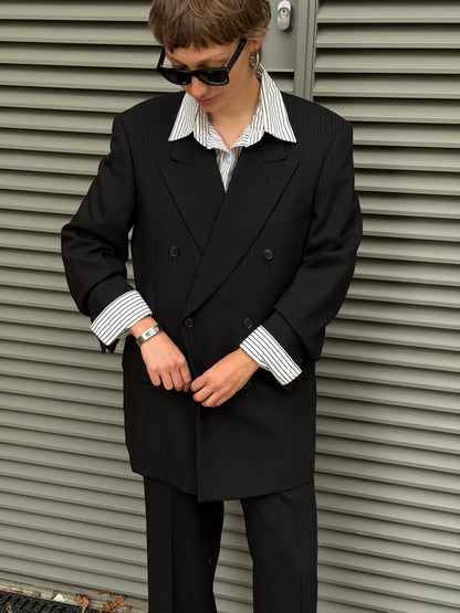 Oscar De La Renta Suit